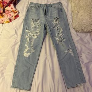 American Eagle Mom Jean size 8 regular